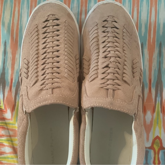 Marc Fisher Dexie-2 Blush Woven Suede slip on sneakers with white platform sole - Picture 1 of 6